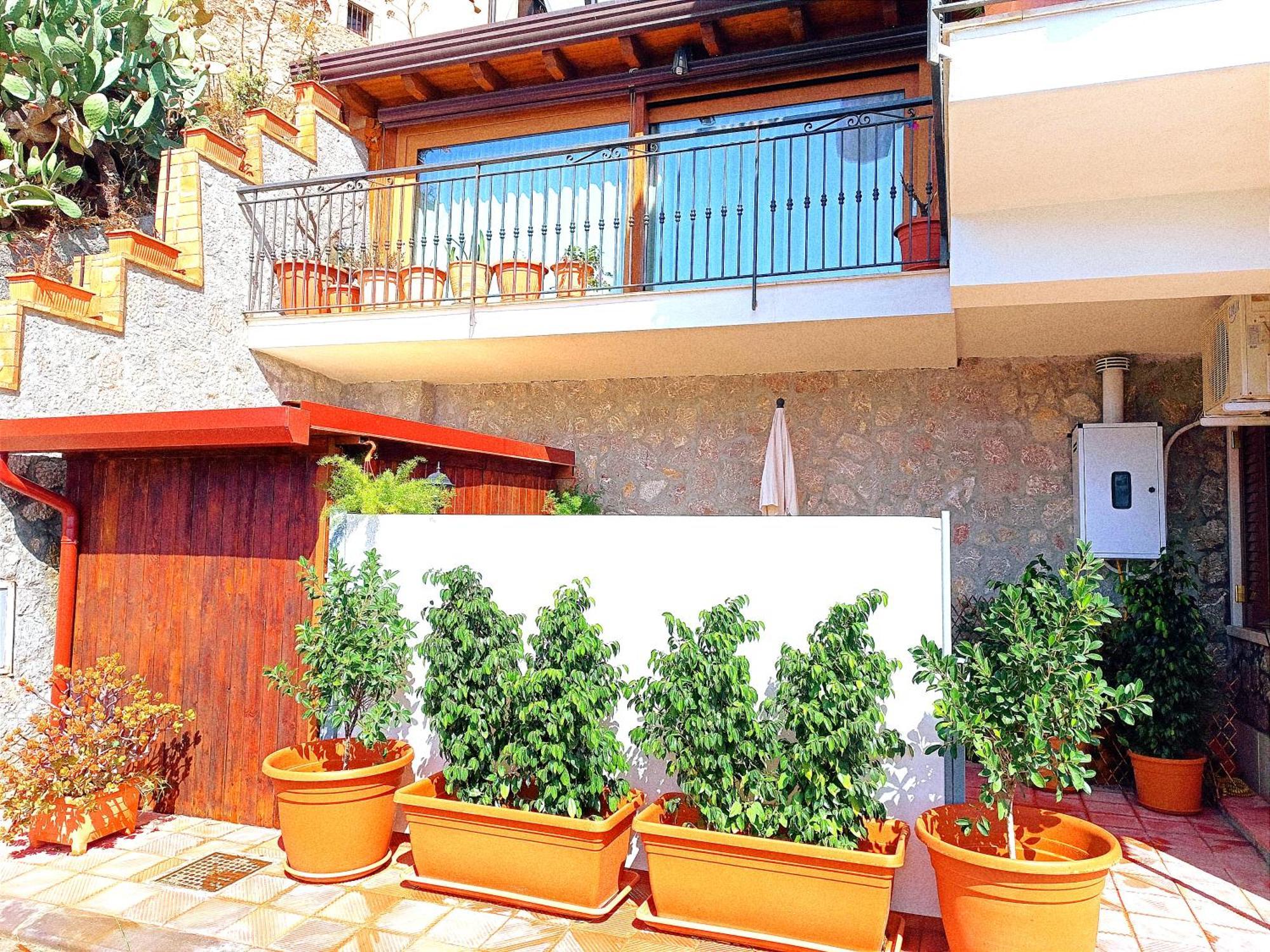 Apartament Casa Luca Forza dʼAgro Zewnętrze zdjęcie
